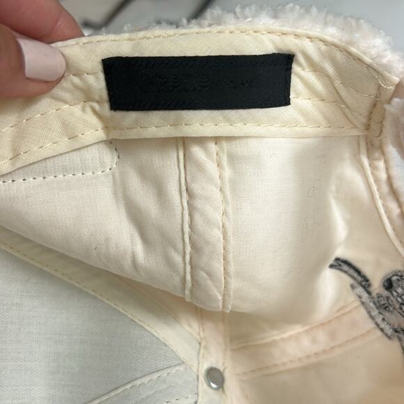 Authentic Prada Cream Sherpa baseball hat Cap - Picture 4 of 6